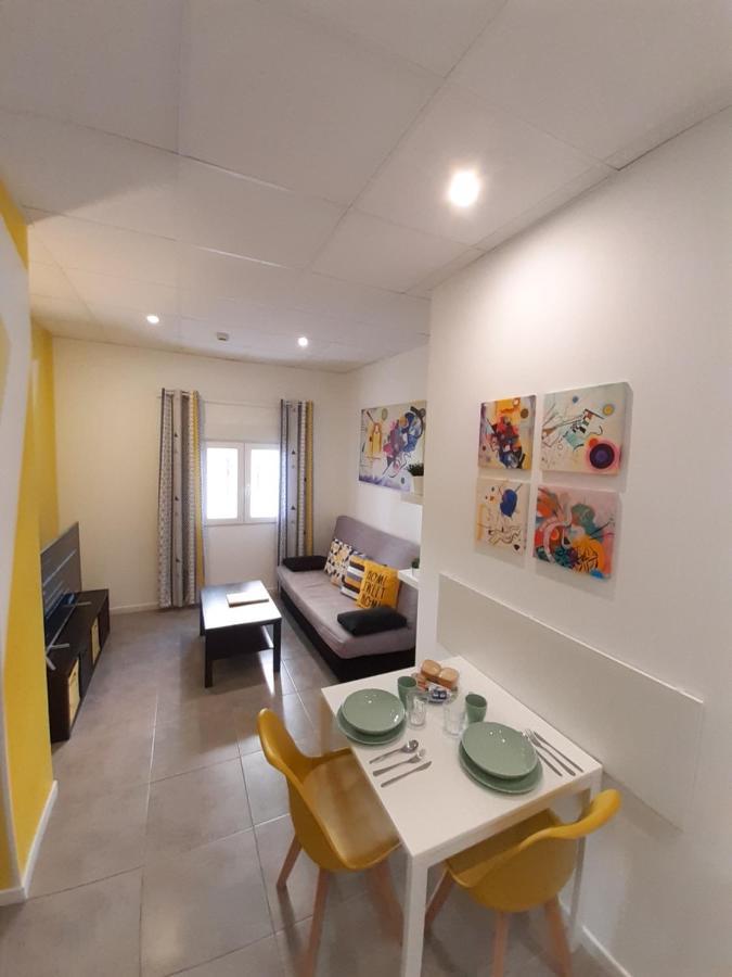 The Yellow Corner Apartment Alicante Buitenkant foto